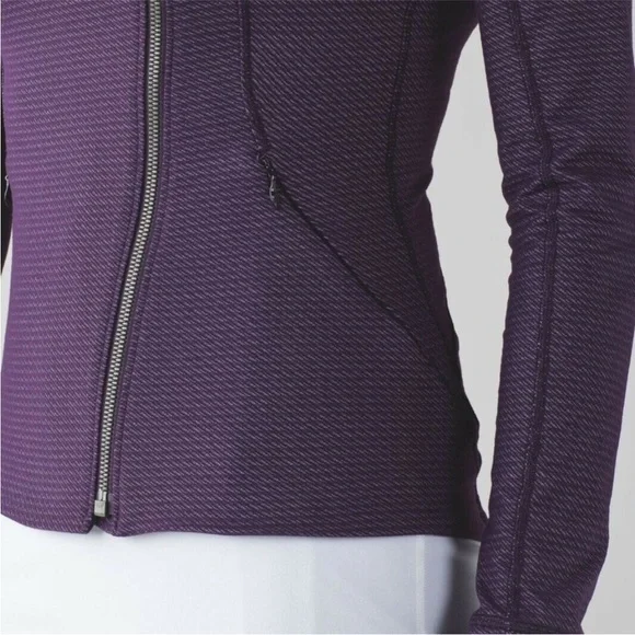 Lululemon Precision Jacket Chain Link Lilac Zinfandel 6 purple asymmetrical zip - Picture 5 of 16